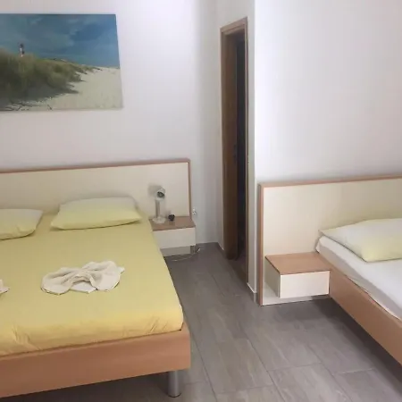 Apartament By The Sea Starigrad, Paklenica - 14759